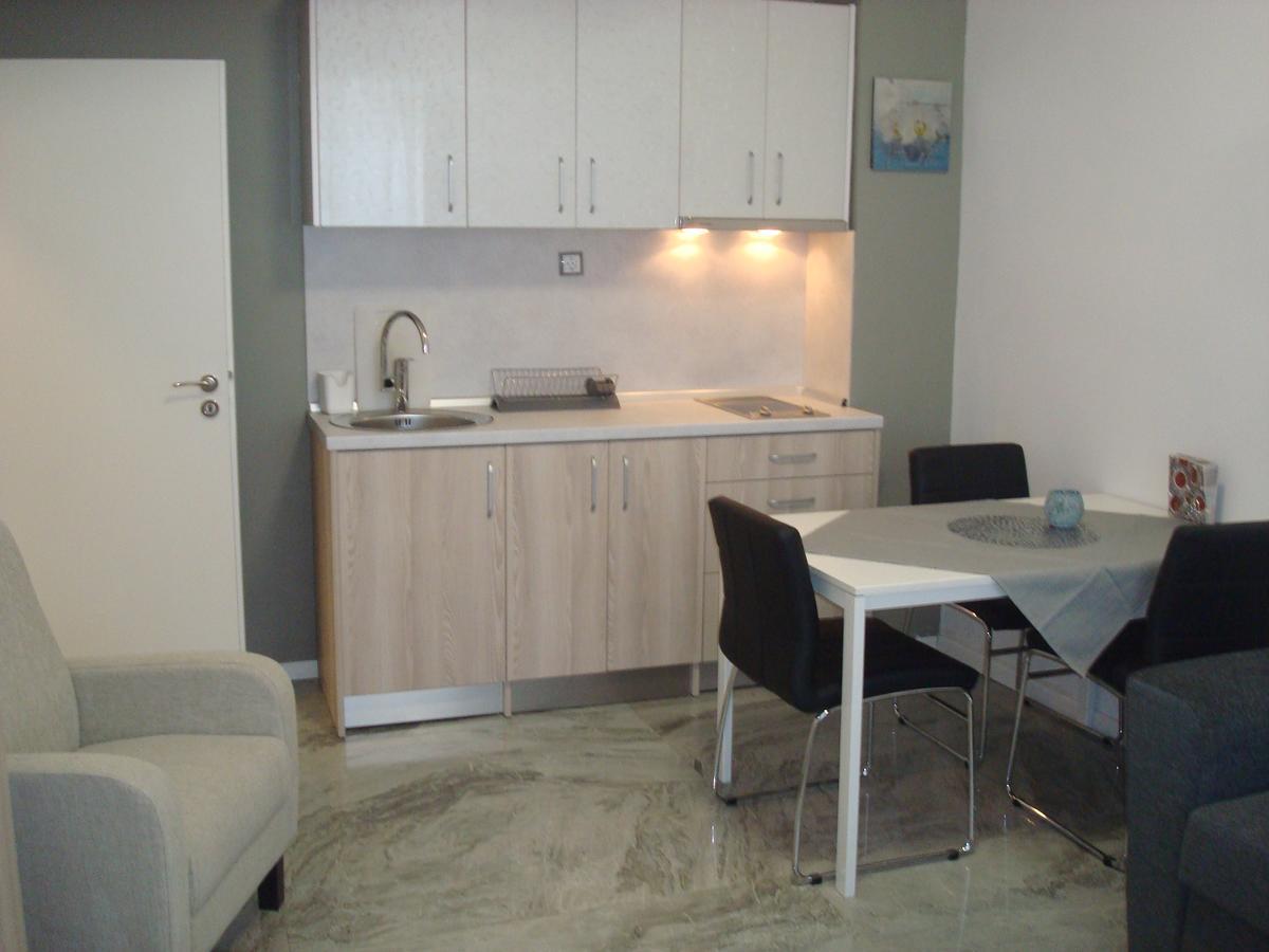 The Central Post Apartments София Экстерьер фото